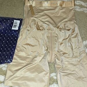 XL Shapellex Body Suit Shorts